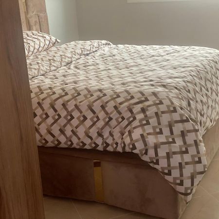 Jada Gzenaya Apartment Танжер Екстериор снимка