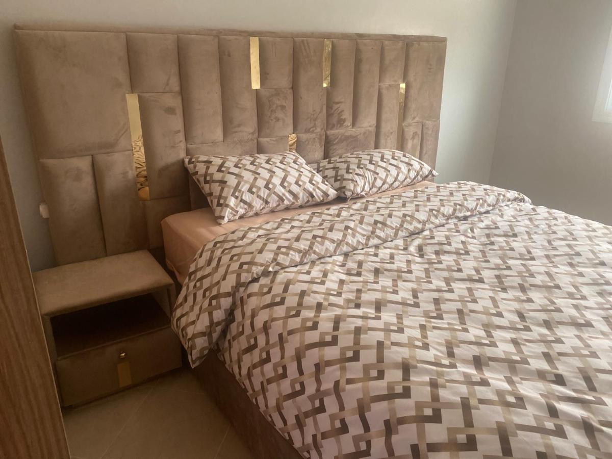 Jada Gzenaya Apartment Танжер Екстериор снимка