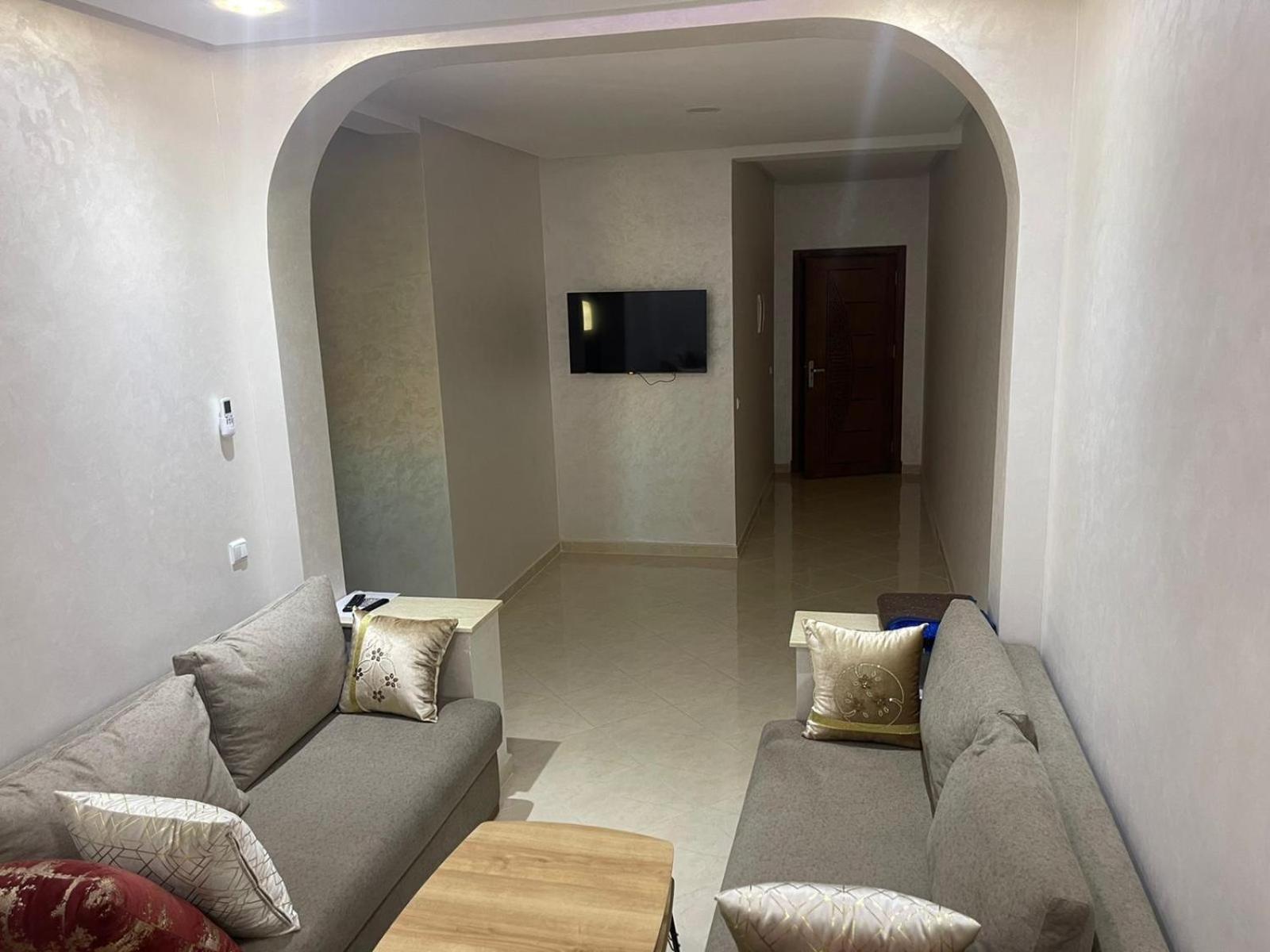 Jada Gzenaya Apartment Танжер Екстериор снимка